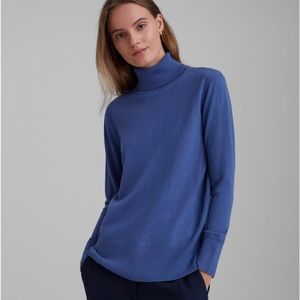 Club Monaco Powder Blue Turtleneck, size XS